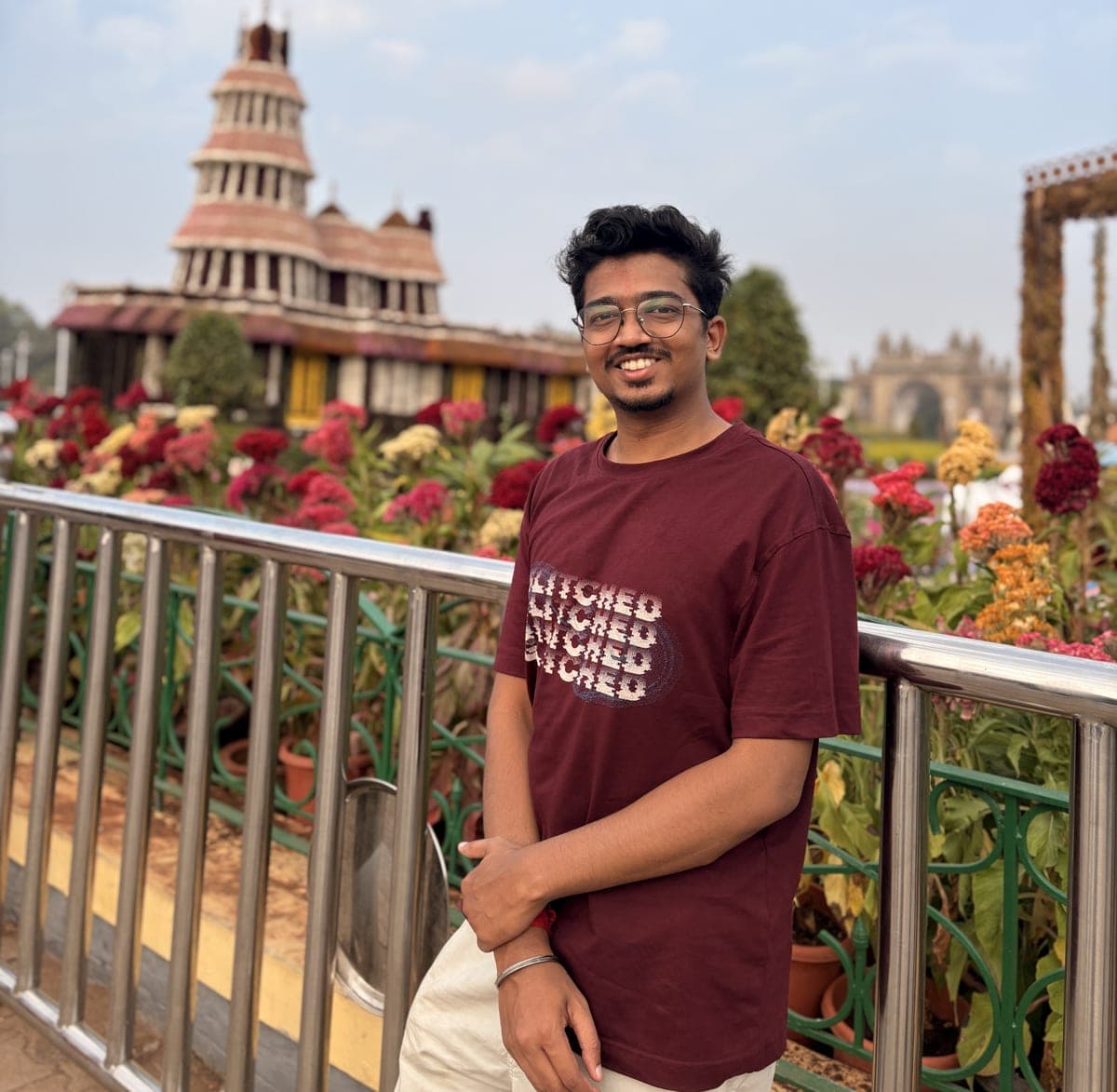 Onkar, yoga teacher at YogaNiroga
